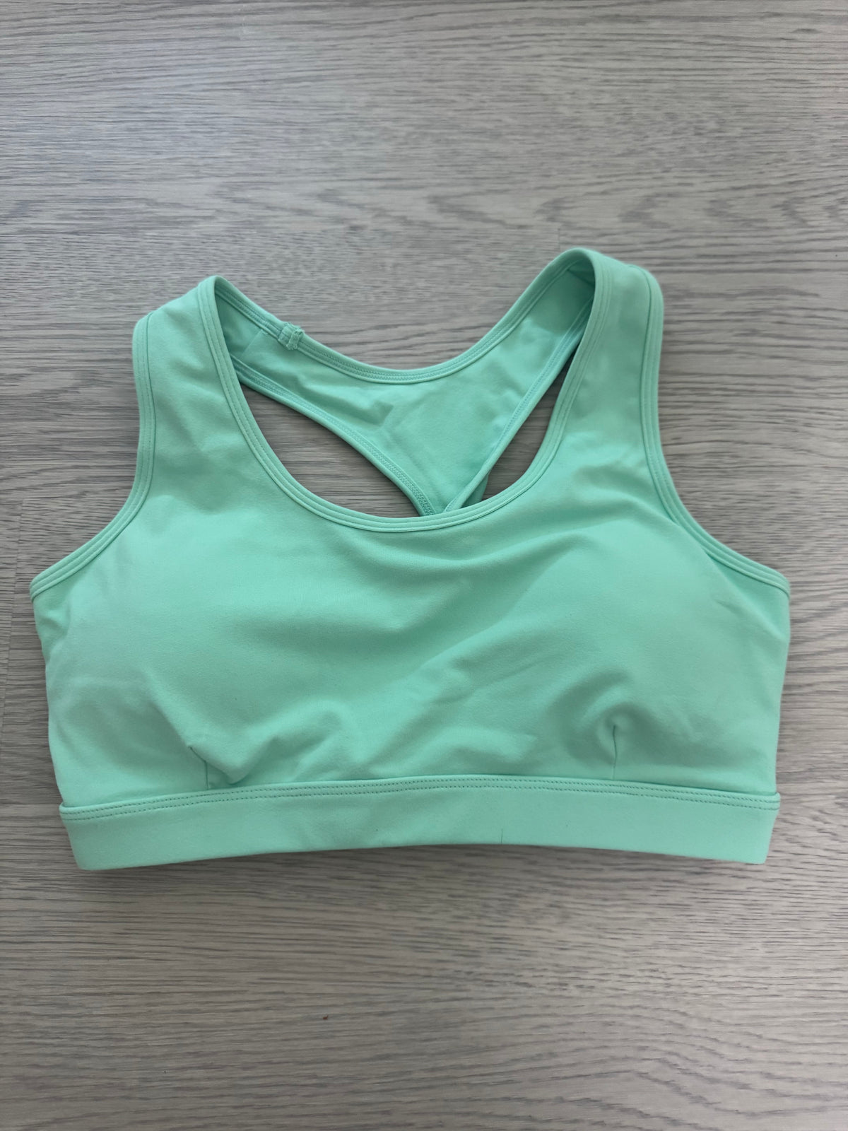 Quick drying yoga sports bra