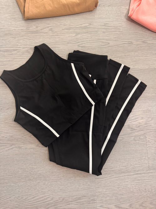 Black 2 piece Pilates Set